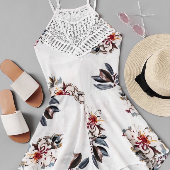 SHEIN Pants - Criss Cross Knot Back Floral Romper NWOT